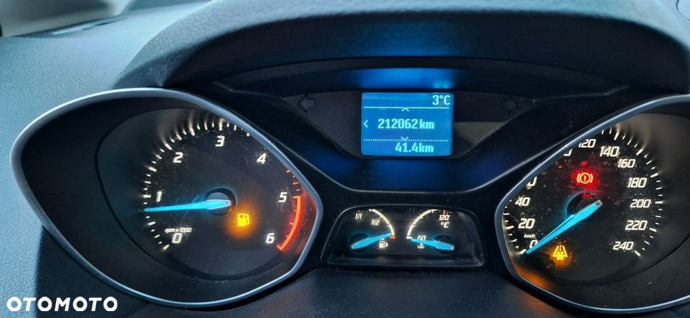 Ford Grand C-MAX - 11