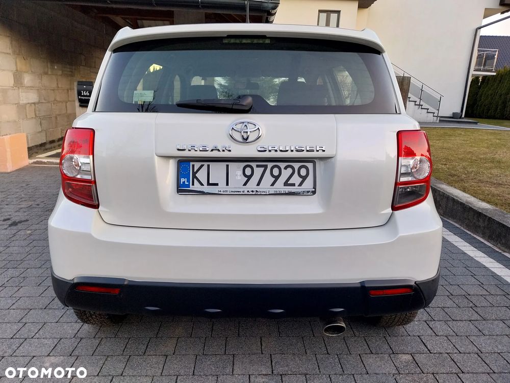 Toyota Urban Cruiser 1.4 D-4D Sol 4x4 EU5 - 12
