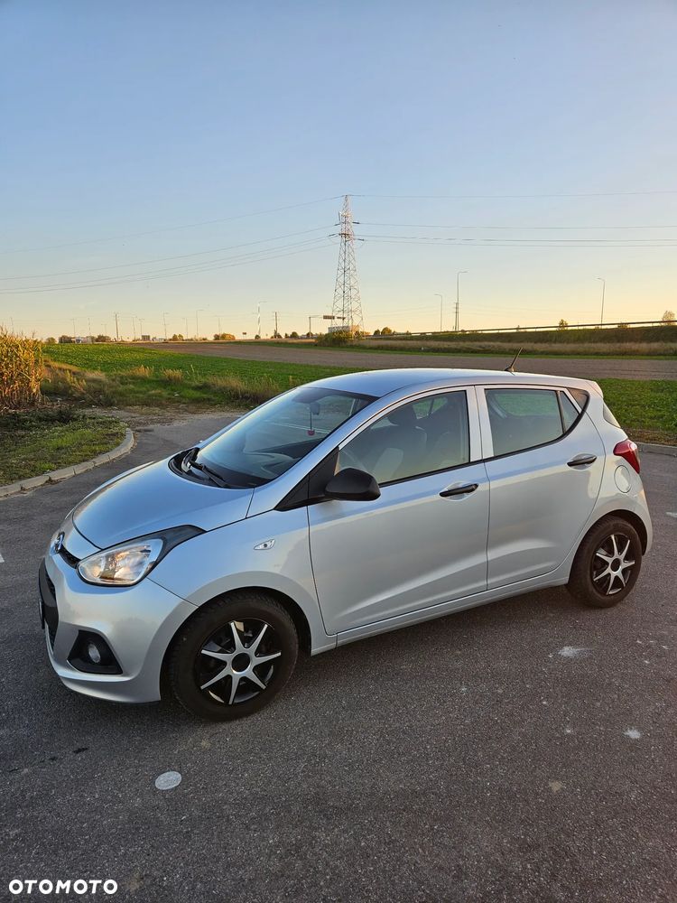 Hyundai i10 - 15