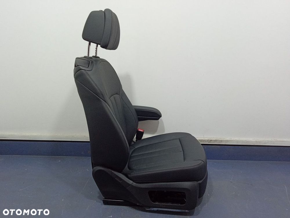 BMW X7 G07 FOTEL TYŁ TYLNY PRAWY 2 RZĄD 6 OSÓB VERNASCA MCSW - 6