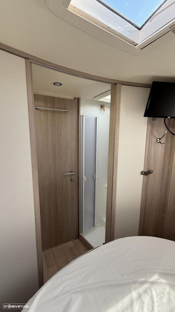 Rapido Serie 6F 696 FF 50 anos c.central e basculante - 42