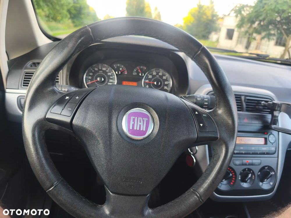 Fiat Punto 1.2 8V Classic - 22