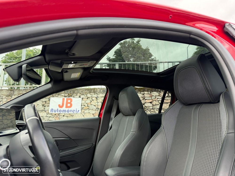 Peugeot 208 1.2 PureTech GT Line - 10