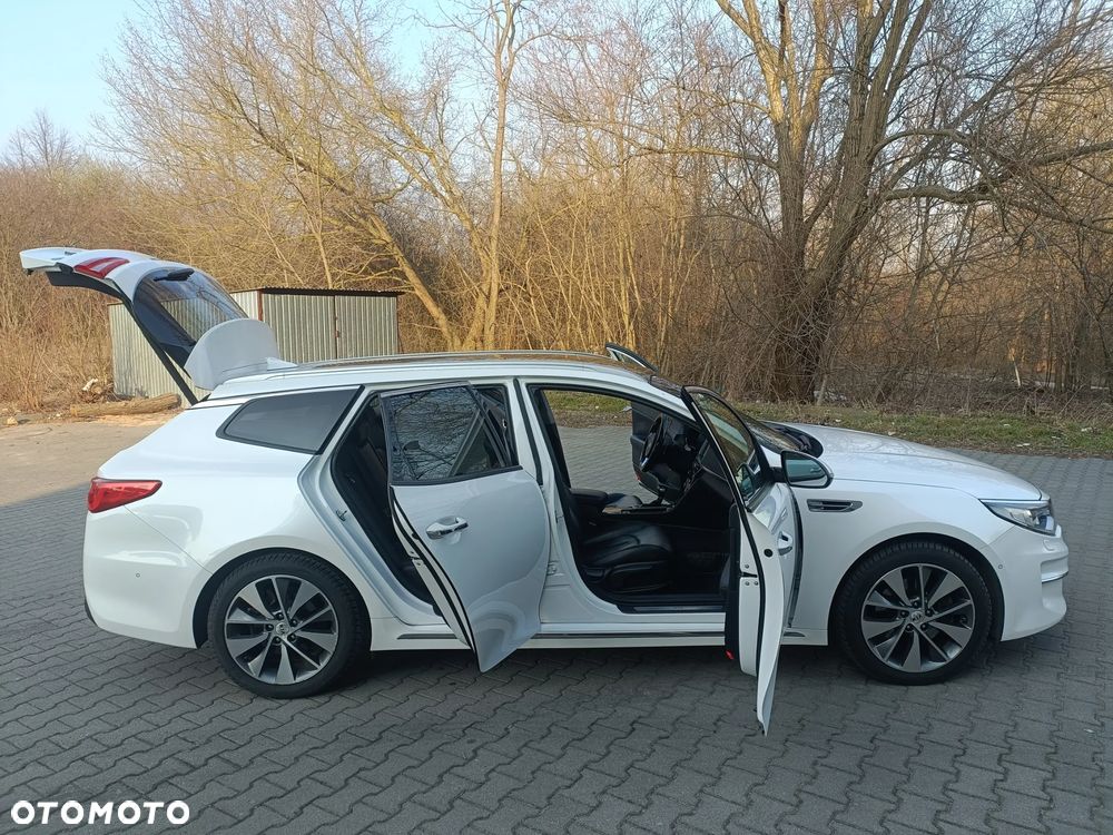 Kia Optima Sportagon 1.7 CRDI DCT Edition 7 - 26