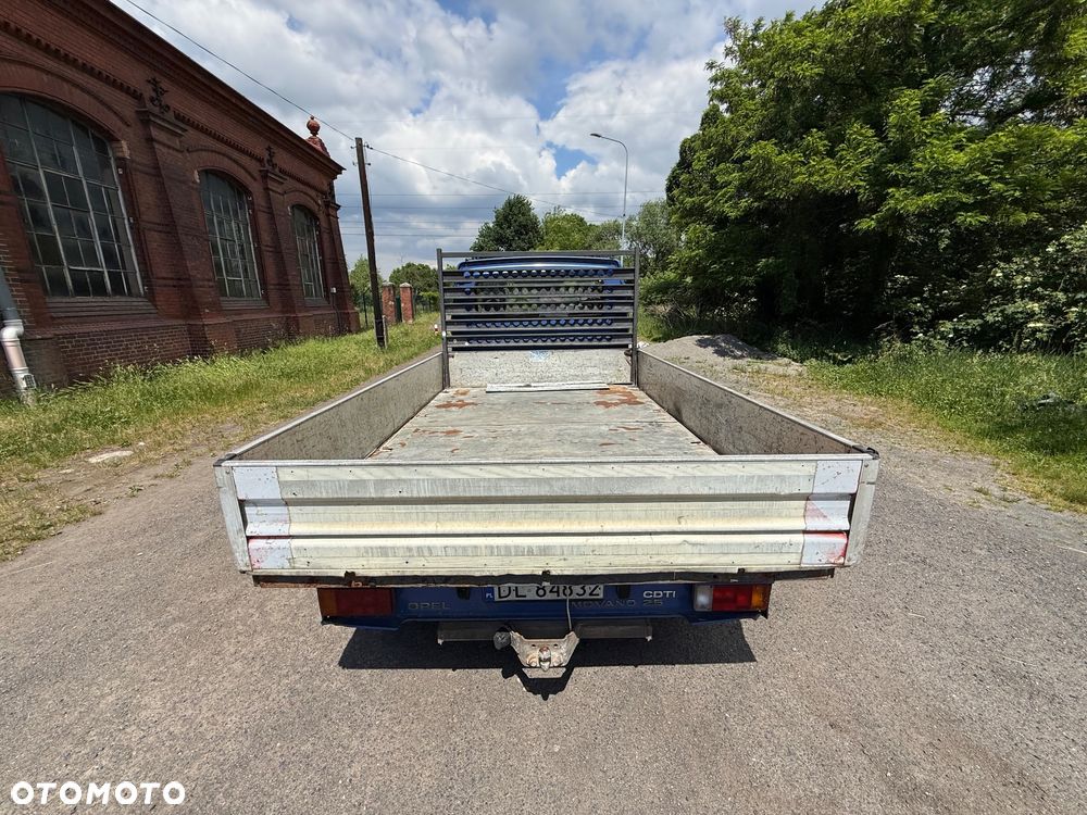 Opel Movano - 8