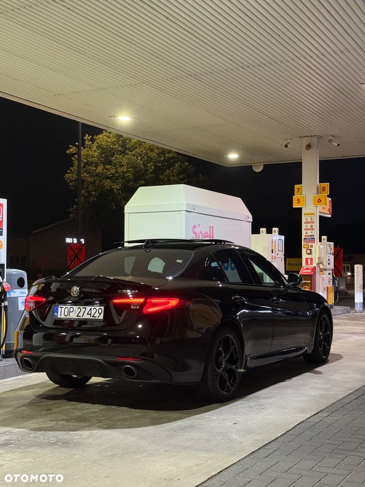 Alfa Romeo Giulia 2.0 Turbo Veloce TI Q4 - 21
