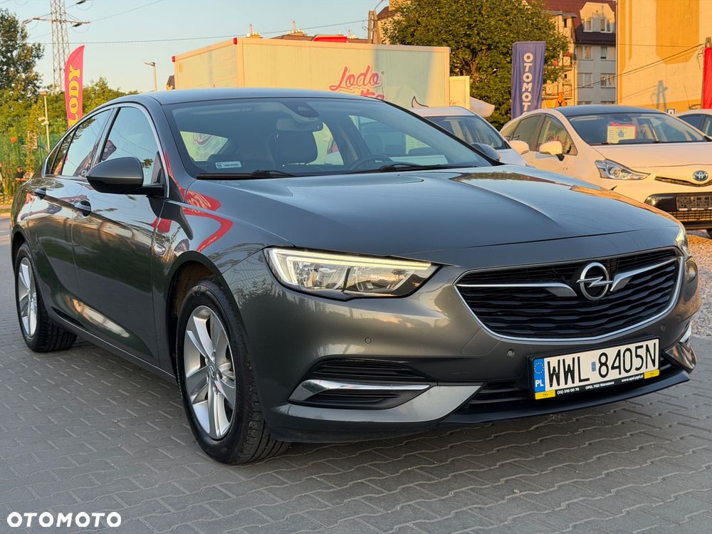 Opel Insignia - 8