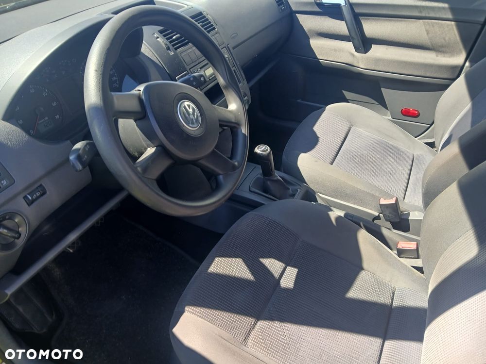 Volkswagen Polo 1.4 Comfortline - 12