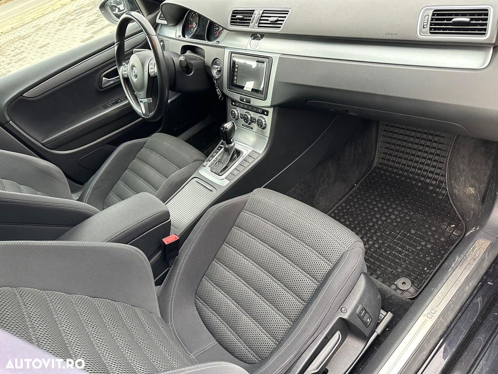 Volkswagen Passat CC - 10