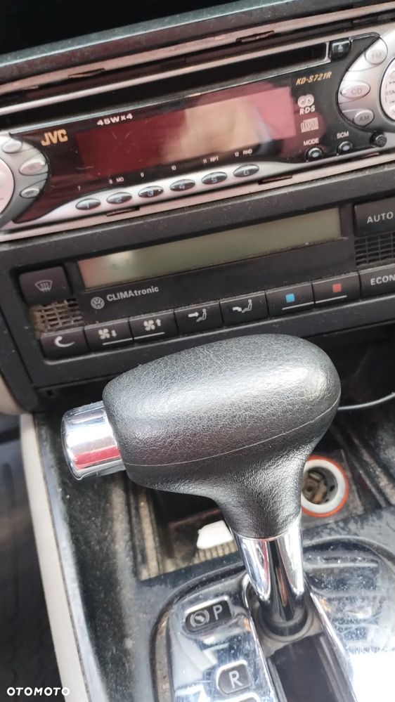 Volkswagen Golf - 8