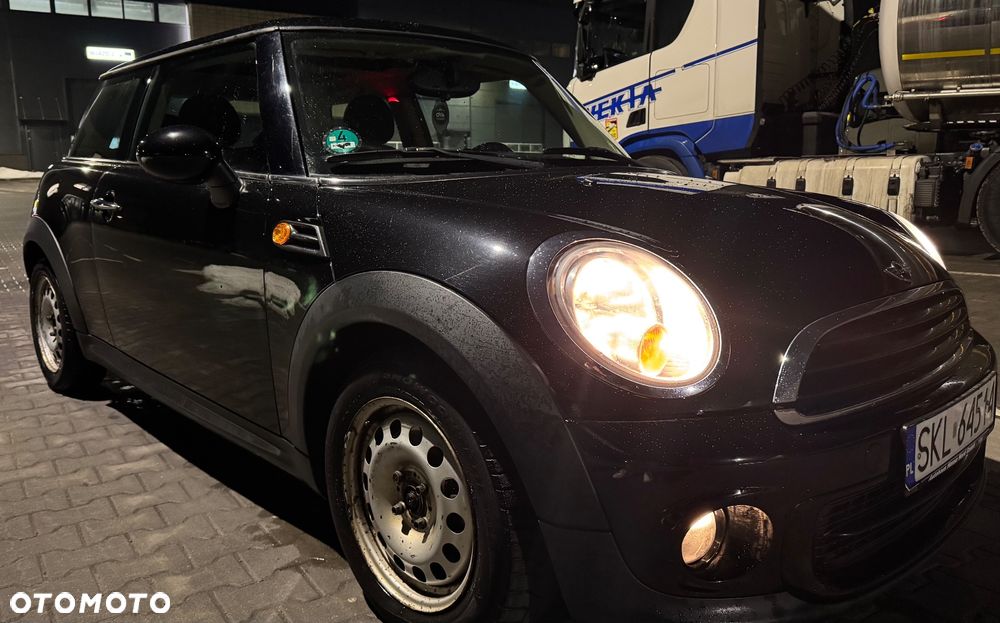 MINI ONE - 2