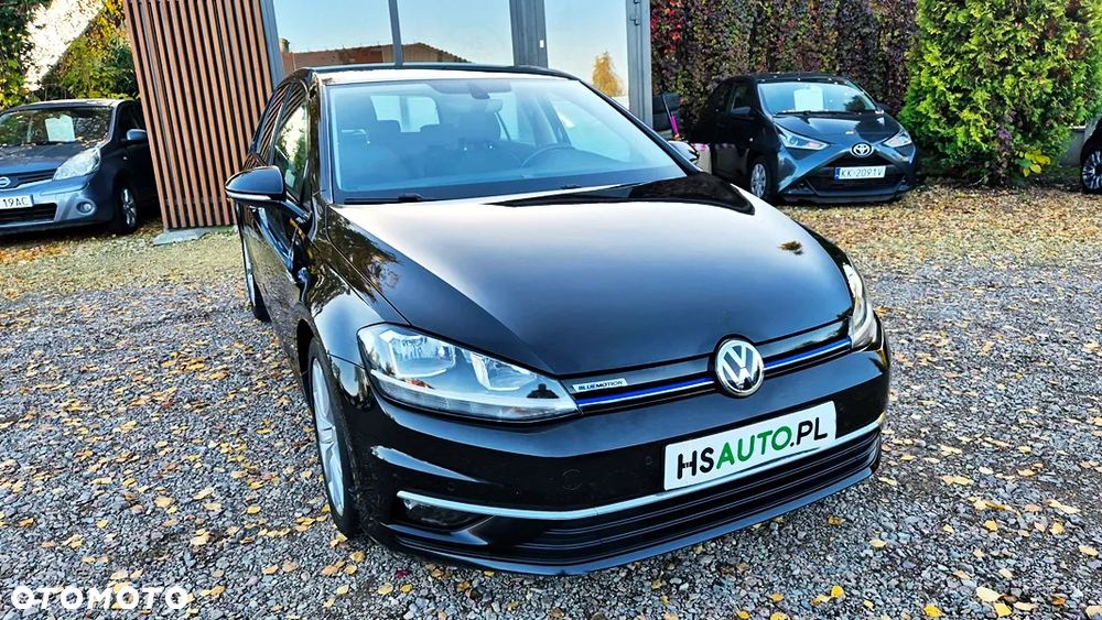 Volkswagen Golf - 5