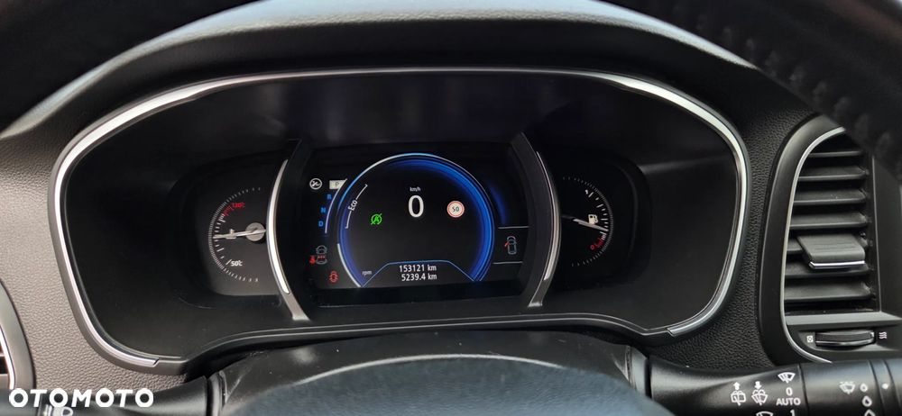 Renault Megane BLUE dCi 115 EDC INTENS - 28