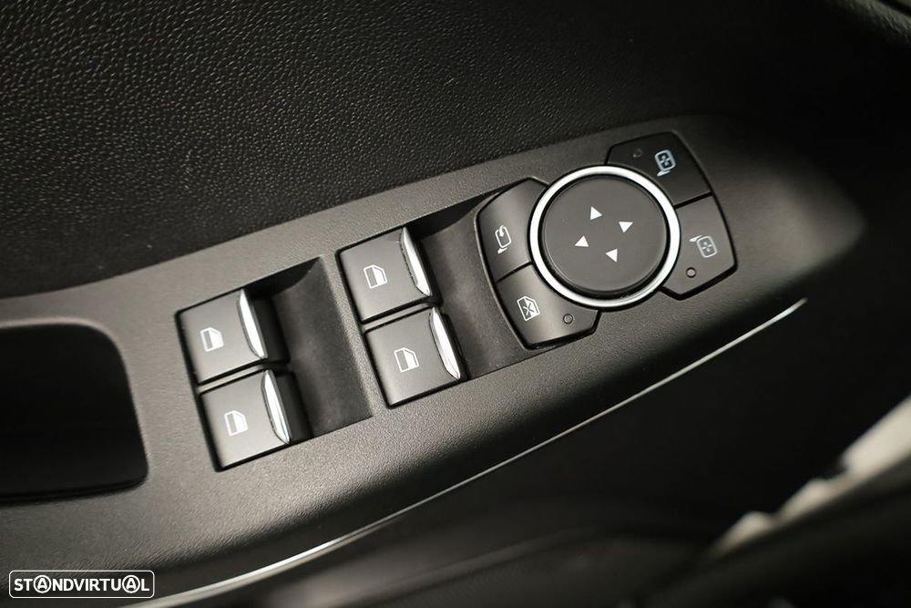 Ford Fiesta 1.0 EcoBoost Active - 19