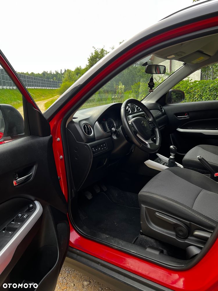 Suzuki Vitara 1.6 DDiS (4x4) Allgrip Comfort - 11