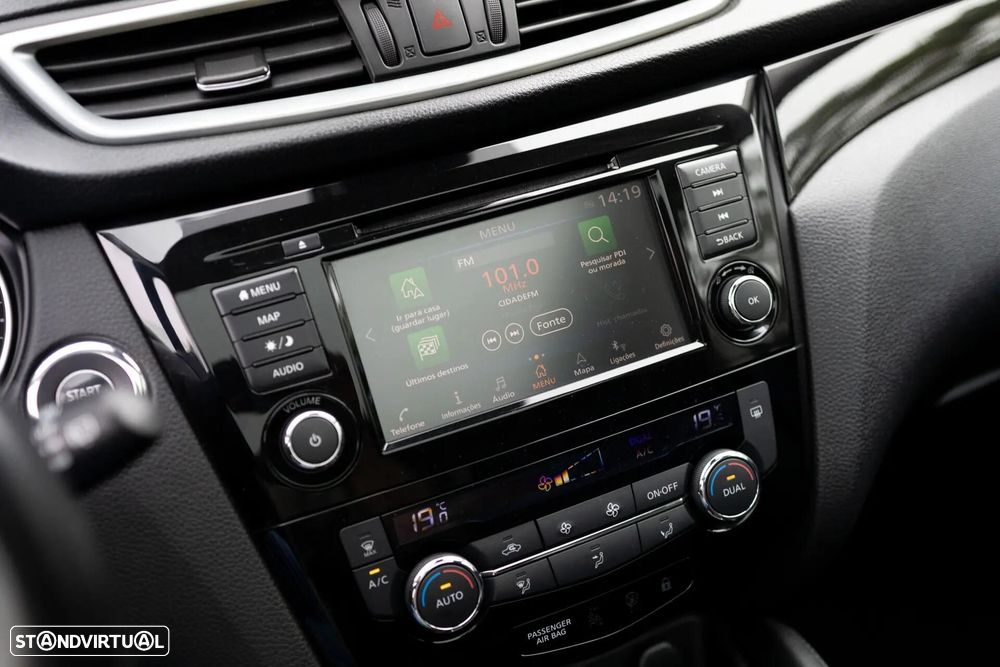 Nissan Qashqai 1.5 dCi N-Connecta DCT - 28