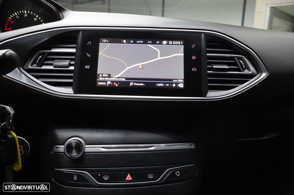 Peugeot 308 SW BlueHDi 130 Active Pack - 17