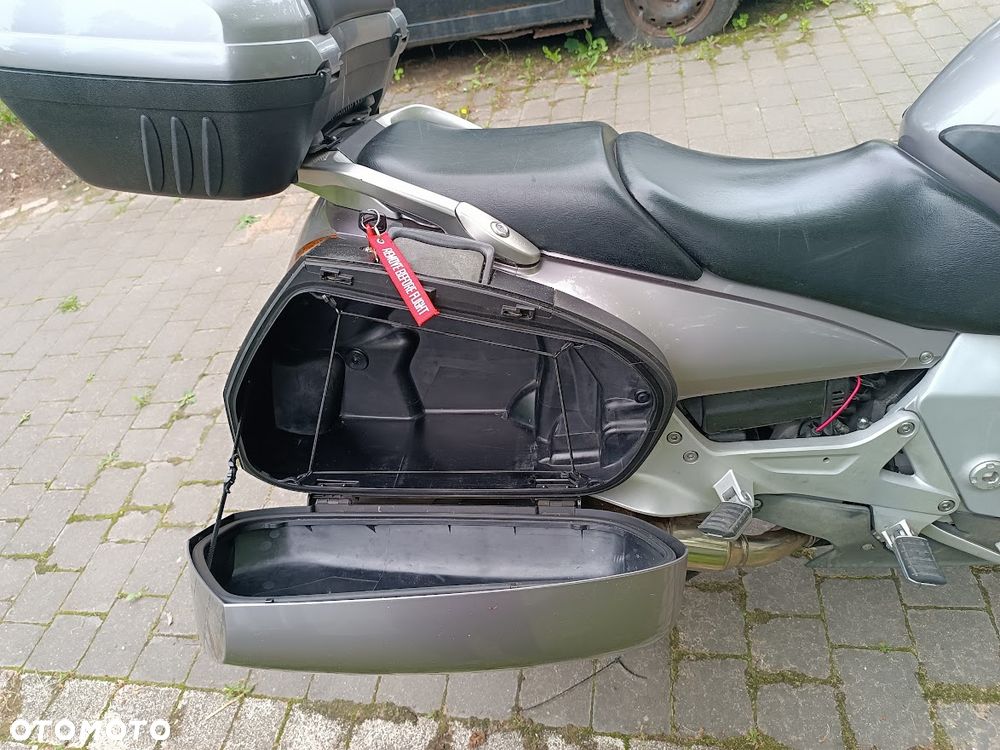 Honda ST - 10