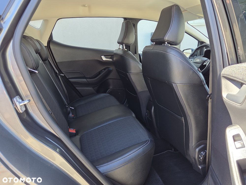 Ford Fiesta 1.0 EcoBoost S&S TITANIUM - 11
