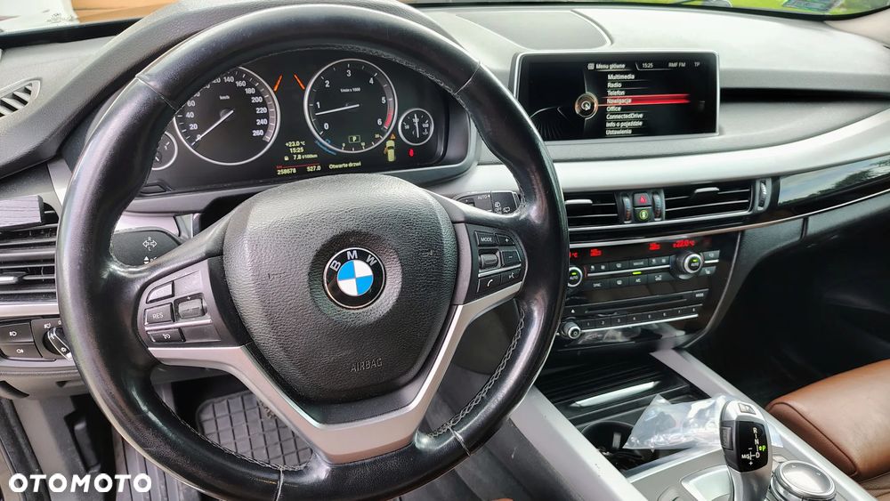 BMW X5 - 28