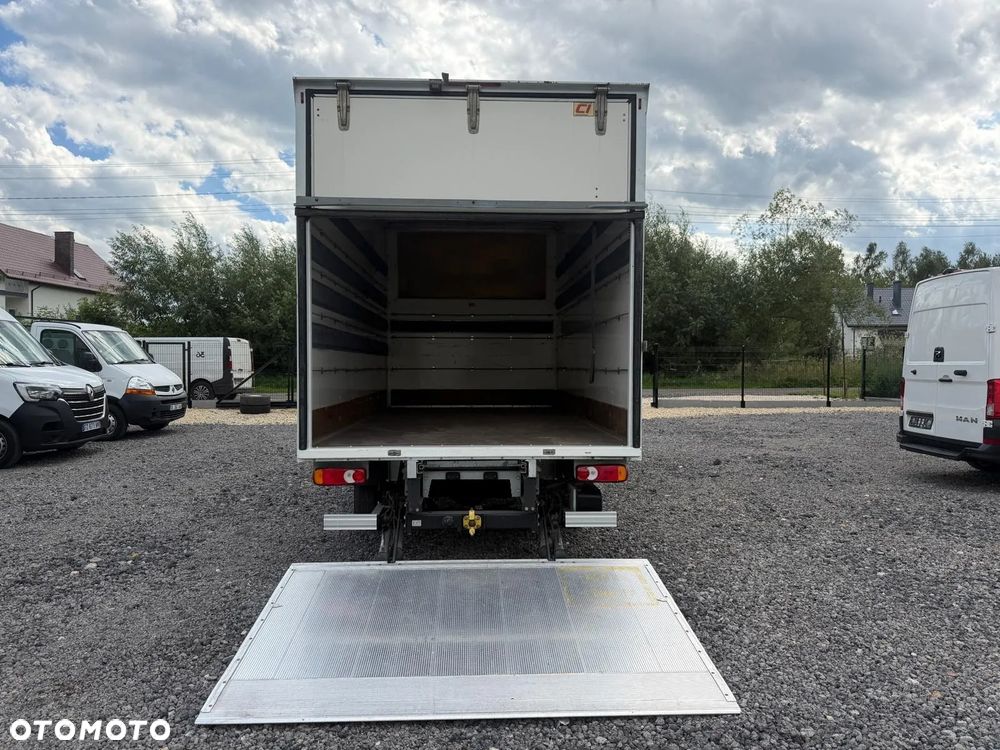Renault NV400 / Master / Kontener / Winda / 2.3D / 165 KM / Hak / Kamera / FV23% - 10