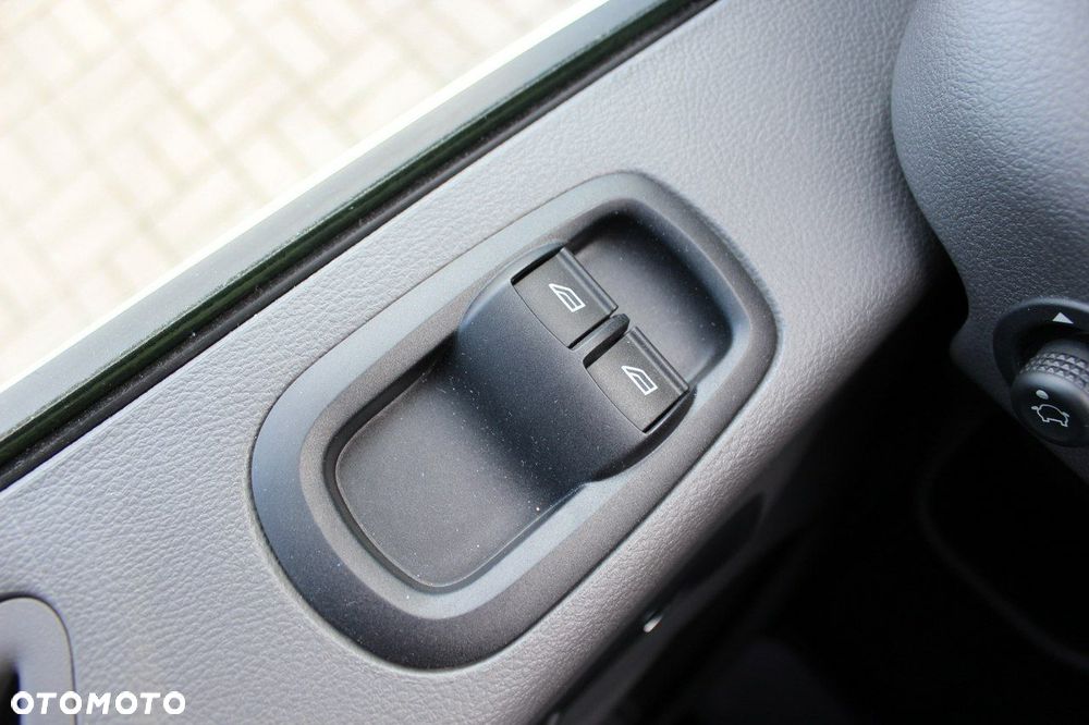 Ford Transit - 26