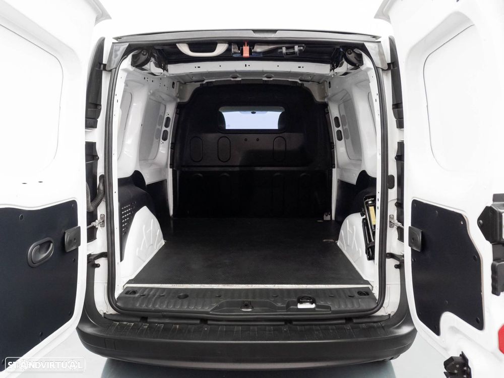 Renault Kangoo Z.E. 33 - 9