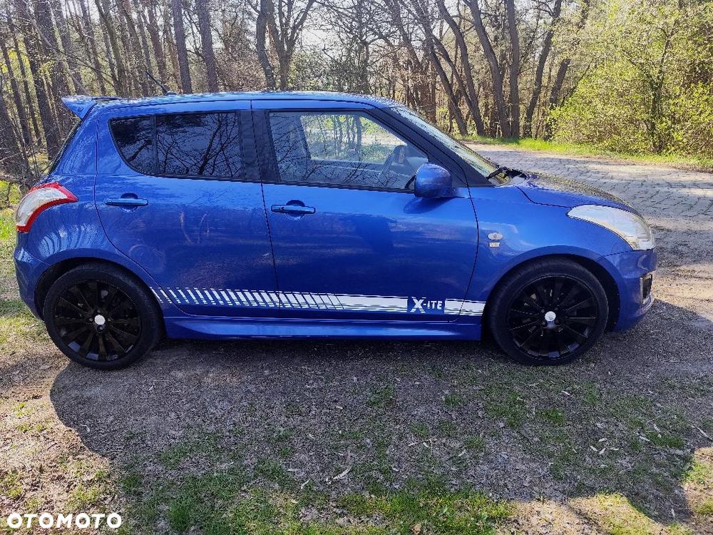 Suzuki Swift - 12