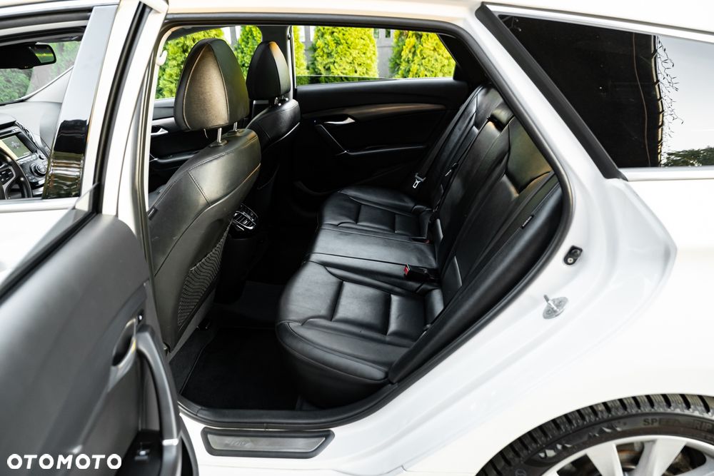 Hyundai i40 2.0 GDI Premium - 31