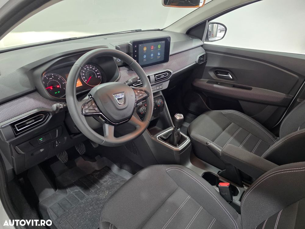 Dacia Logan ECO-G 100 MT6 Expression - 4