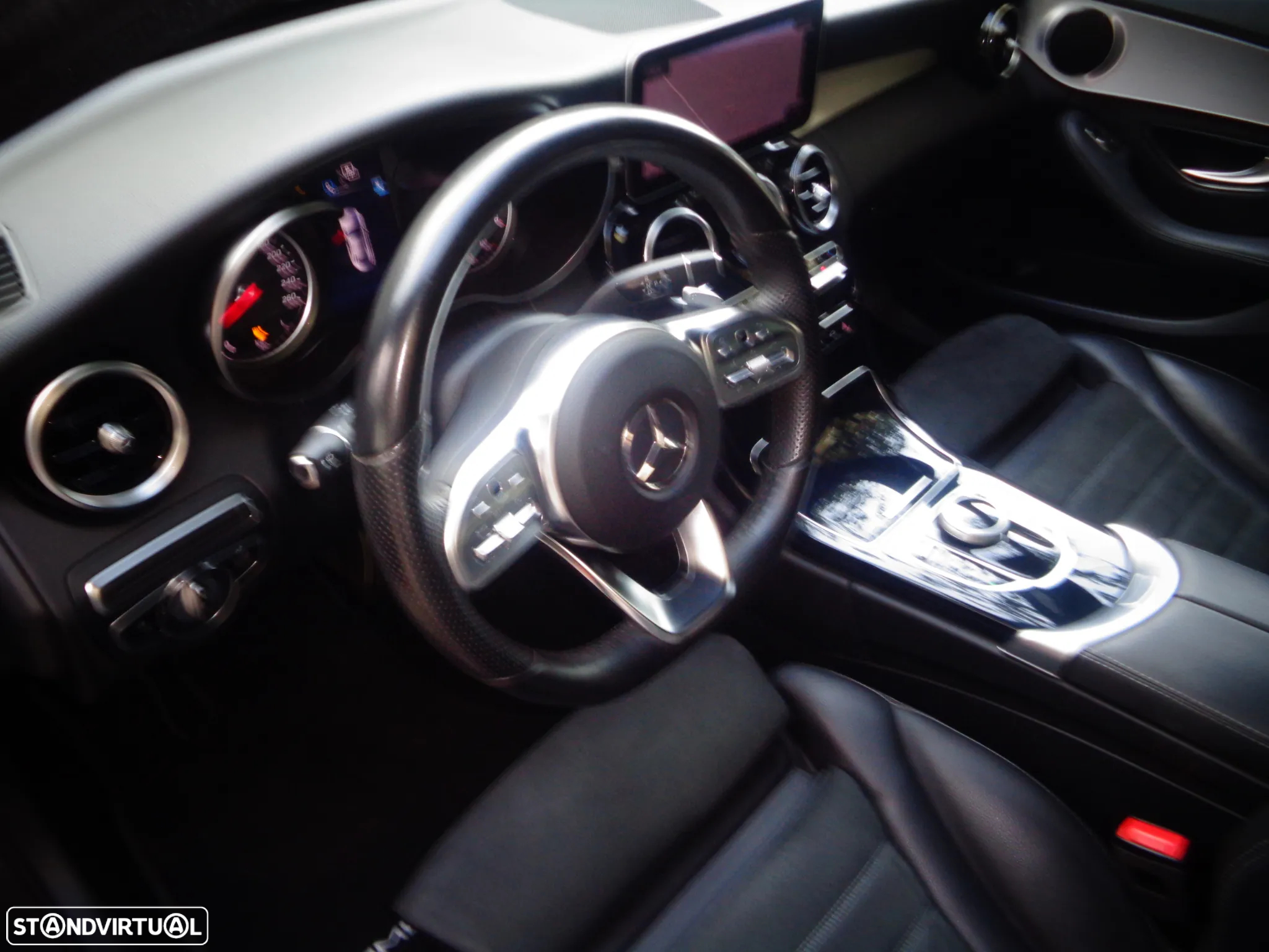 Mercedes-Benz C 300 d AMG Line - 15