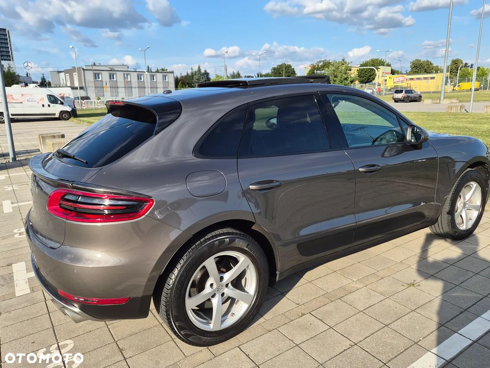 Porsche Macan - 4