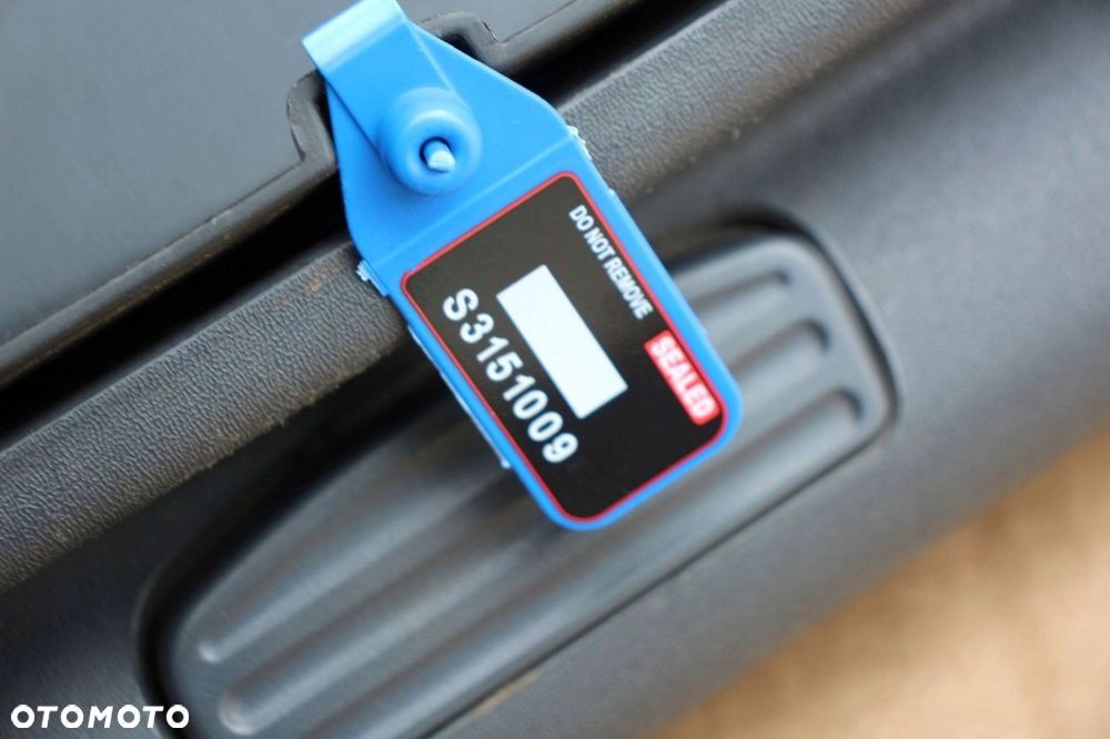 Schowek pasażera kompletny MITSUBISHI COLT VI Z30 oryginalny Europa (1009) - 4