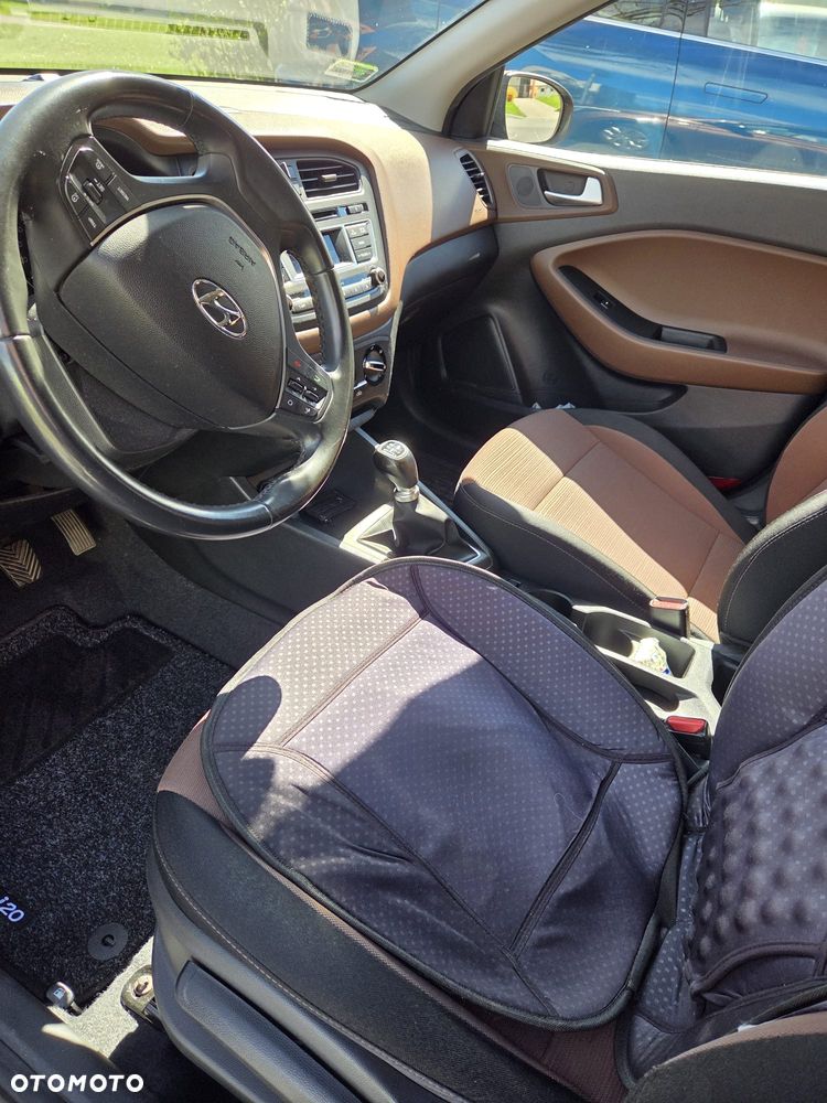 Hyundai i20 1.2 Classic Plus - 8