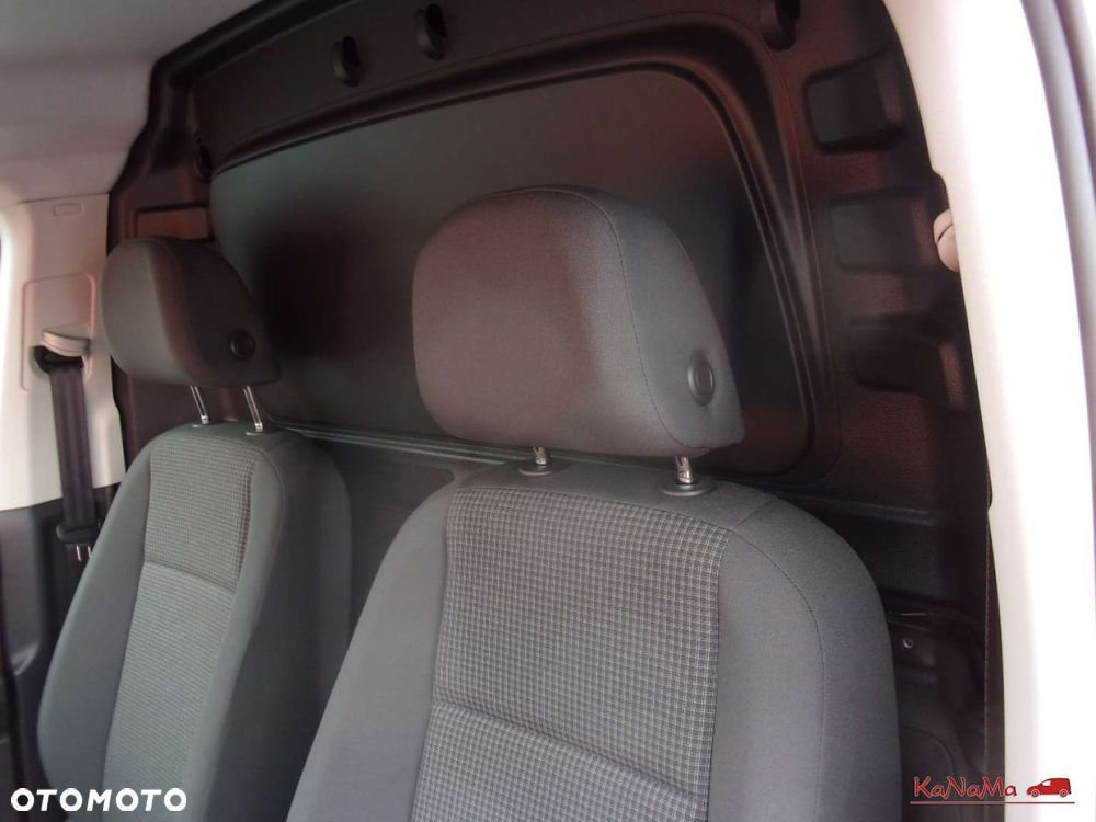 Volkswagen Caddy - 23