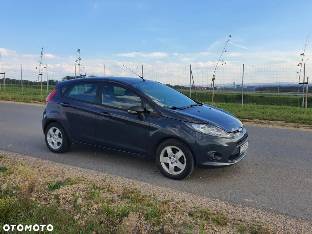 Ford Fiesta 1.25 Ambiente - 6