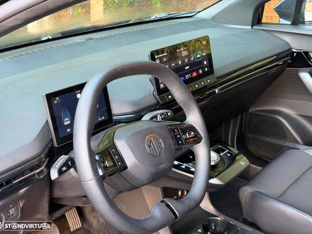 MG MG4 77 kWh Extended Range Luxury - 20