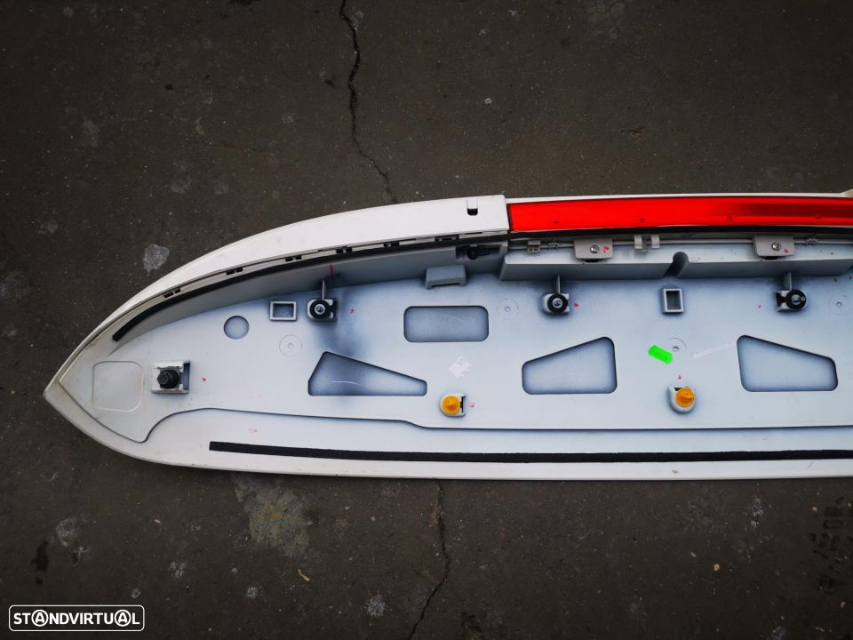 FIAT 500L AILERON / SPOILER MALA - Z208 - 5