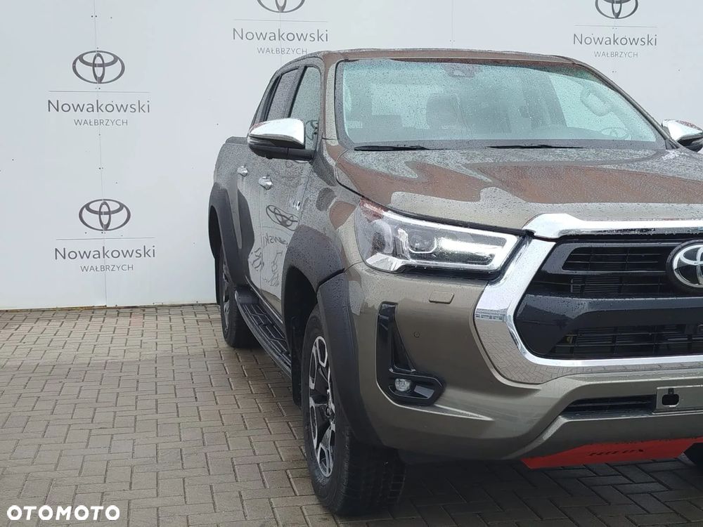 Toyota Hilux 2.8 D-4D mHEV Double Cab Executive 4x4 - 6