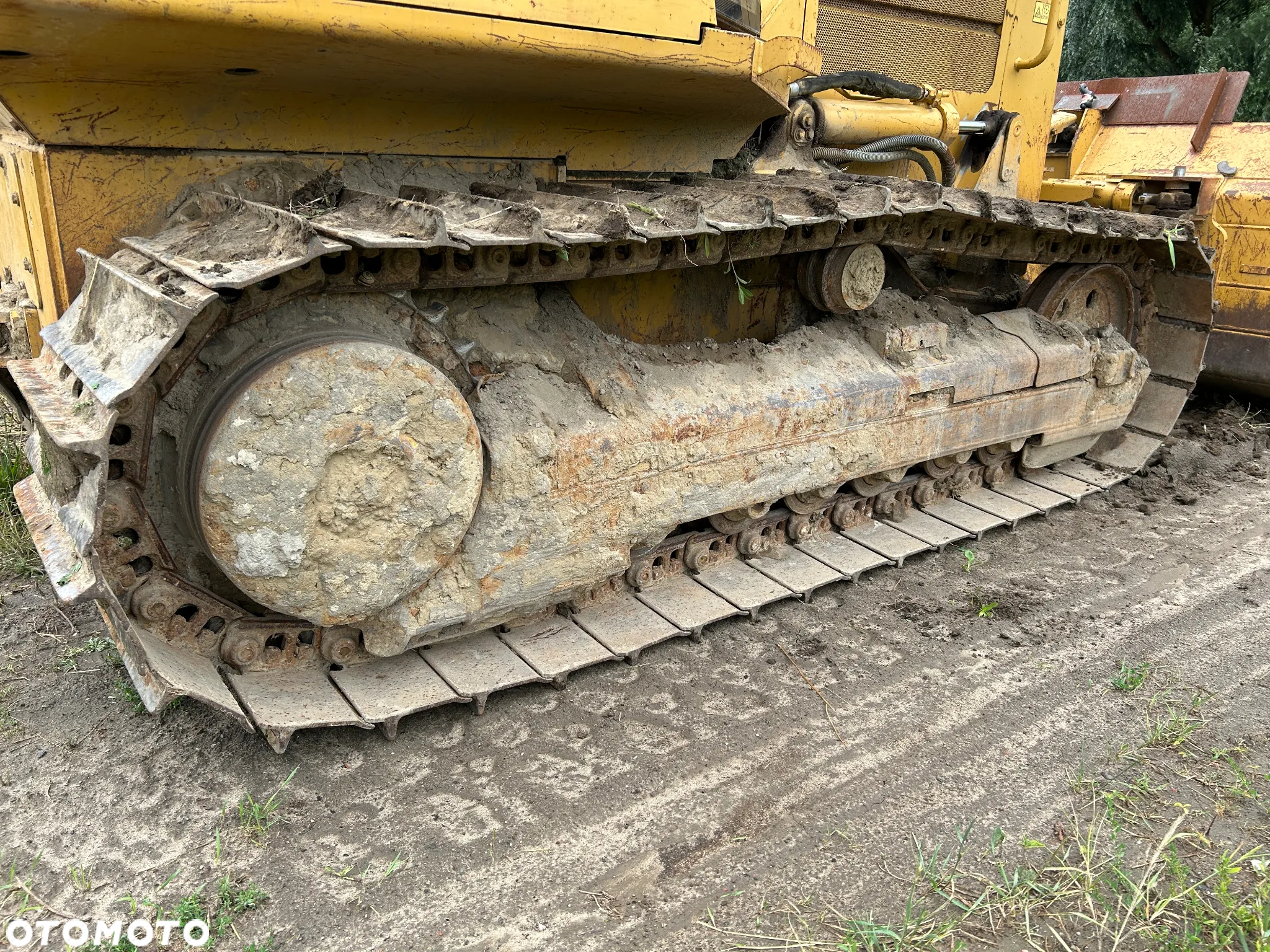 Caterpillar D4G XL - 12