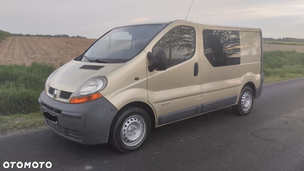 Renault Trafic - 2