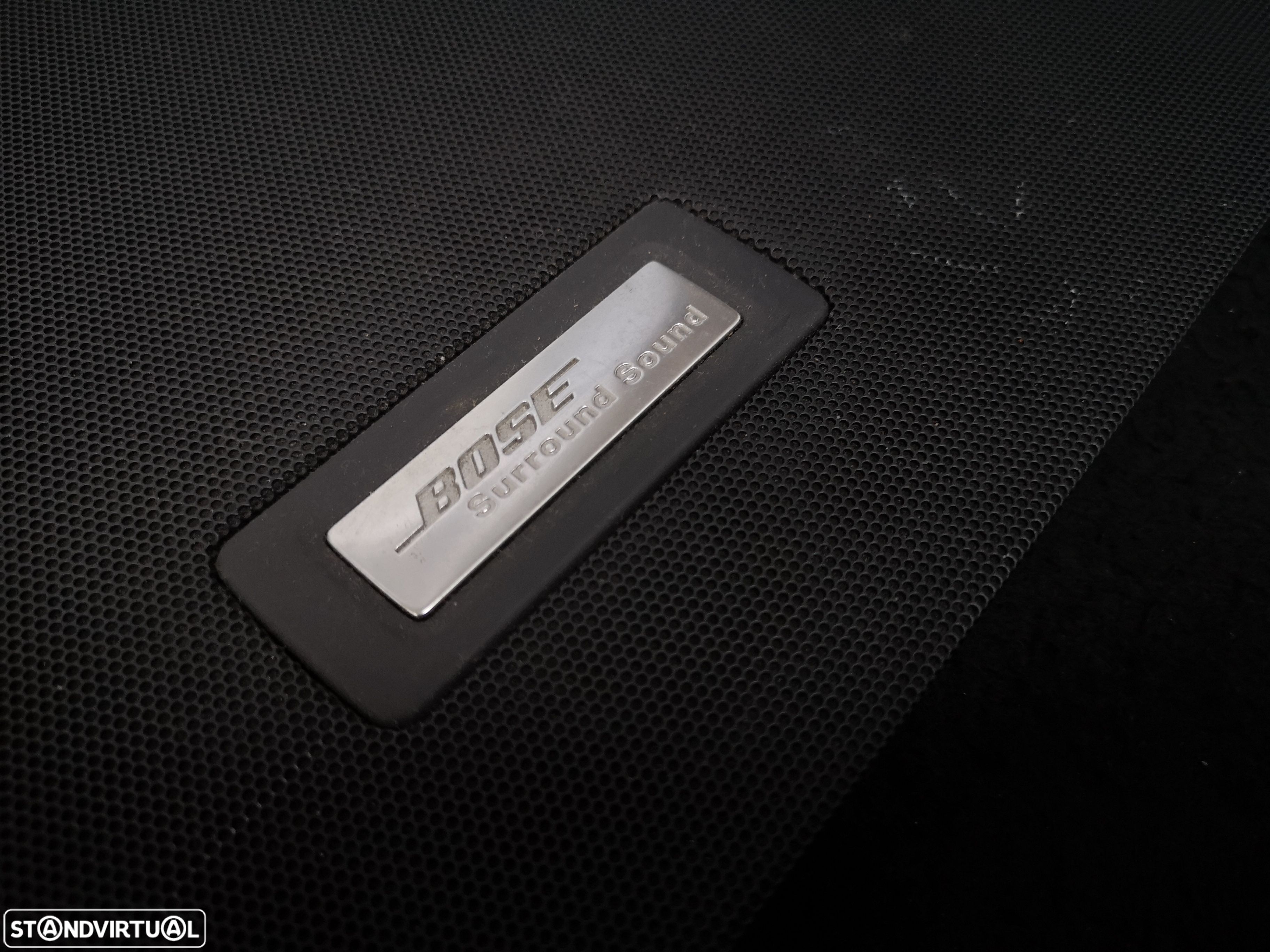 Tampa  coluna de som SUBWOOFER  da chapaleira originais BOSE Audi a8 d3 4e0 2003-2009 - 1