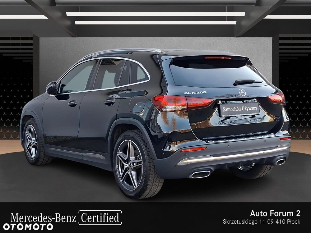 Mercedes-Benz GLA - 3