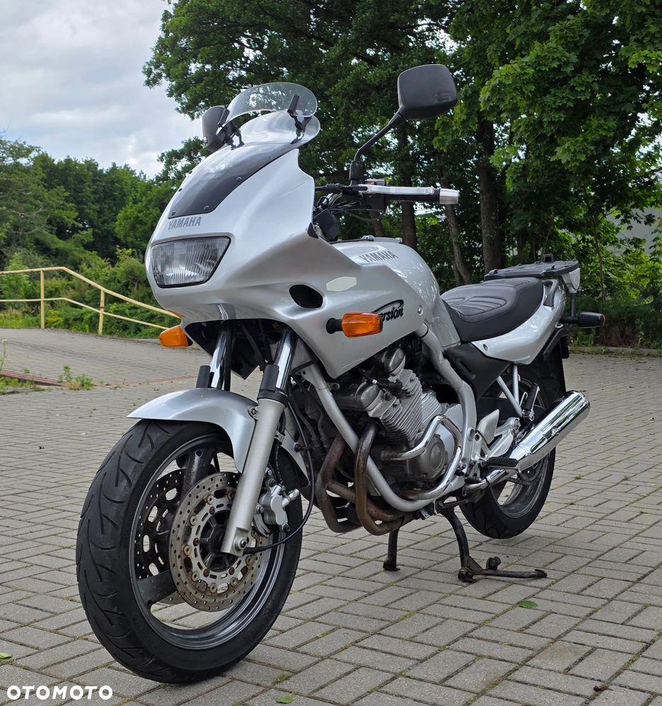Yamaha XJ - 2