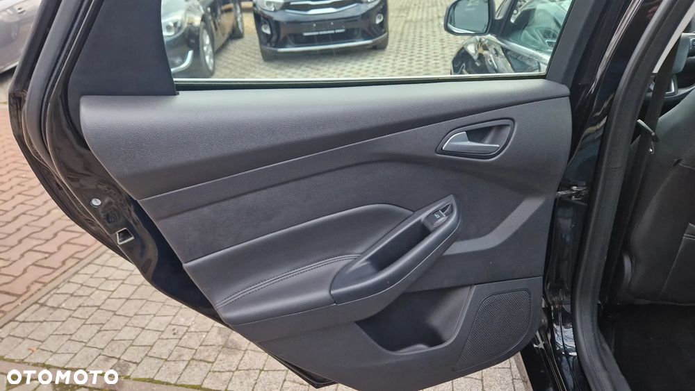 Ford Focus 2.0 TDCi ST-Line Black ASS - 30