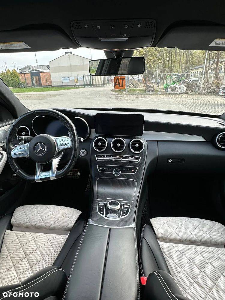 Mercedes-Benz Klasa C AMG 43 4Matic 9G-TRONIC - 13