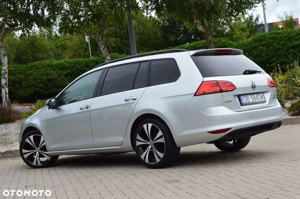 Volkswagen Golf 1.6 TDI BlueMotion Technology Comfortline - 1