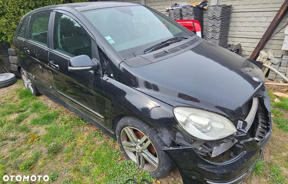 Mercedes-Benz Klasa B 200 CDI Autotronic - 2