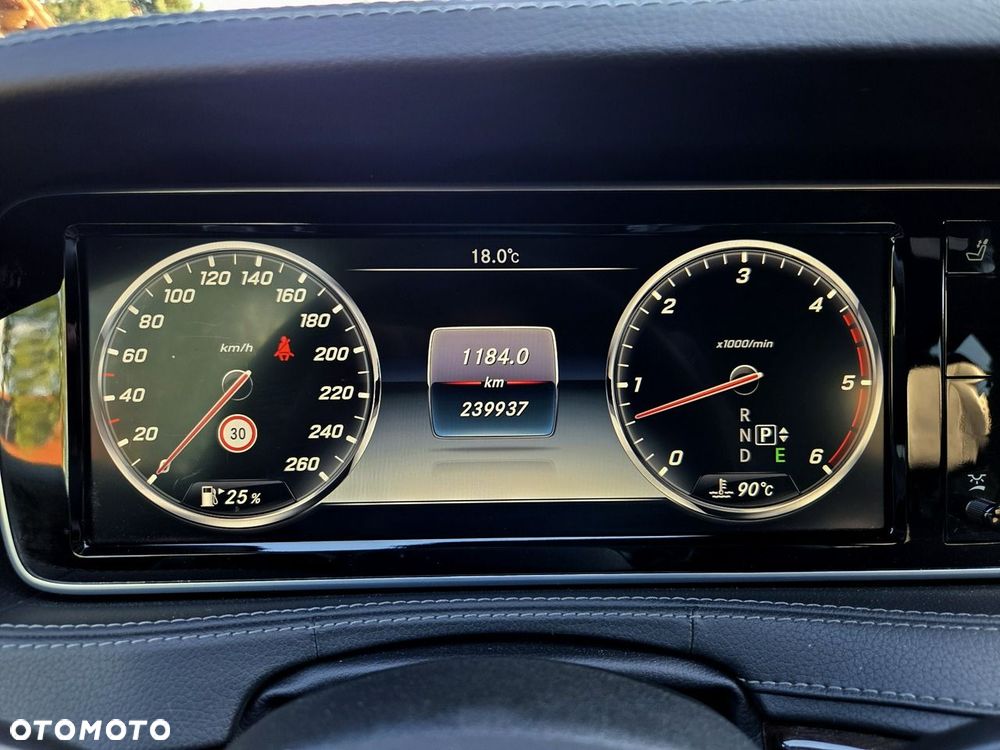 Mercedes-Benz Klasa S 350 d 4-Matic 9G-TRONIC - 24