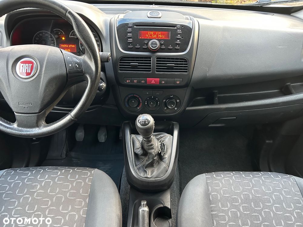 Fiat Doblo 1.4 16V Start&Stopp MyLife Family - 20